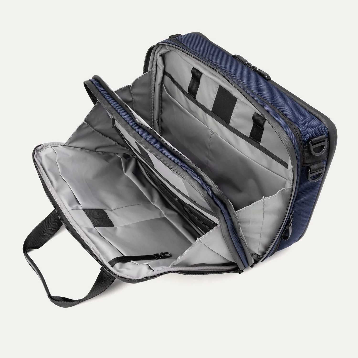 Travelpro® Altitude™ Full Expansion Brief (31 x 41 x 6cm) - Image 15