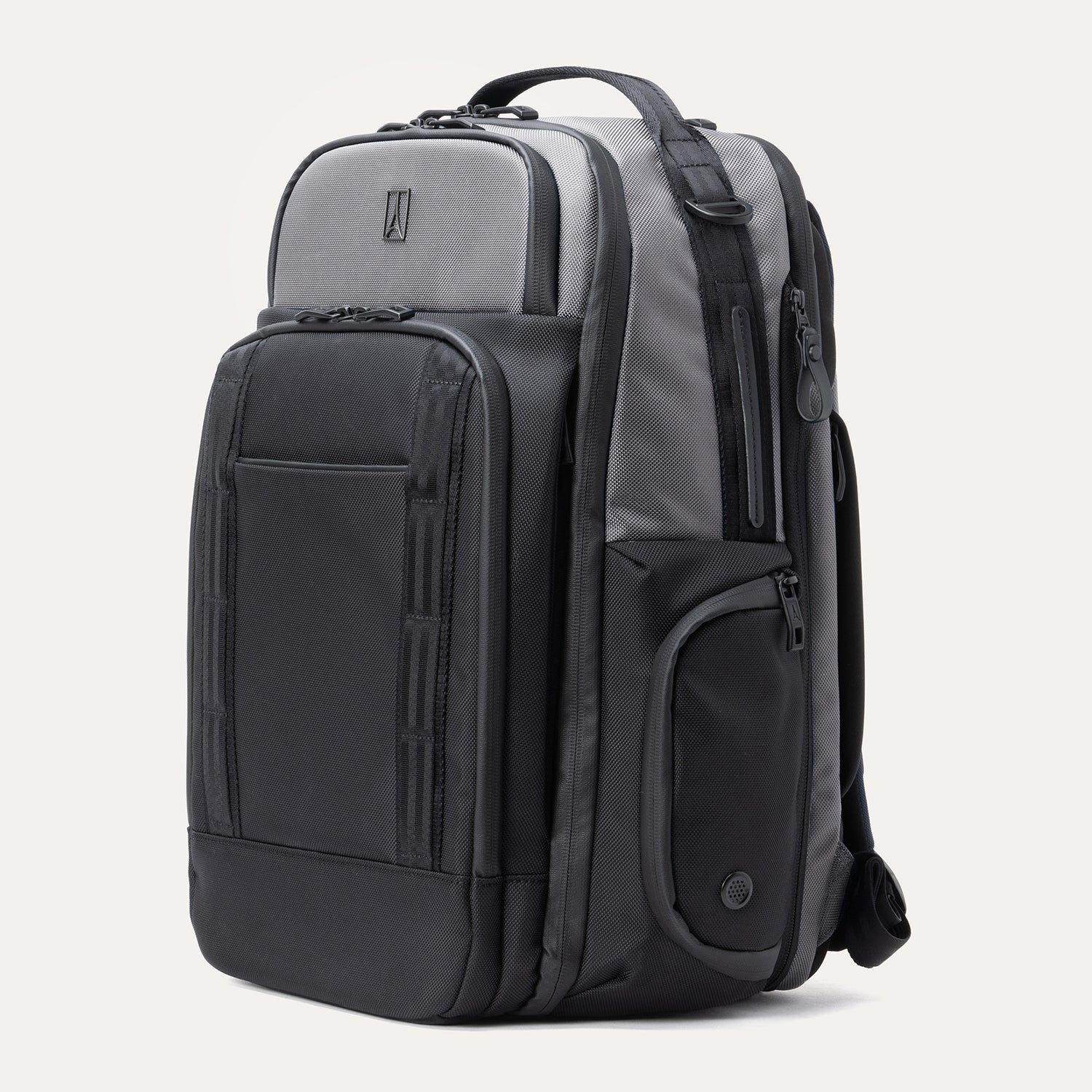 Travelpro® Altitude™ Large Expandable Laptop Backpack 30-36L (46 x 38 x 24 cm) - Image 36