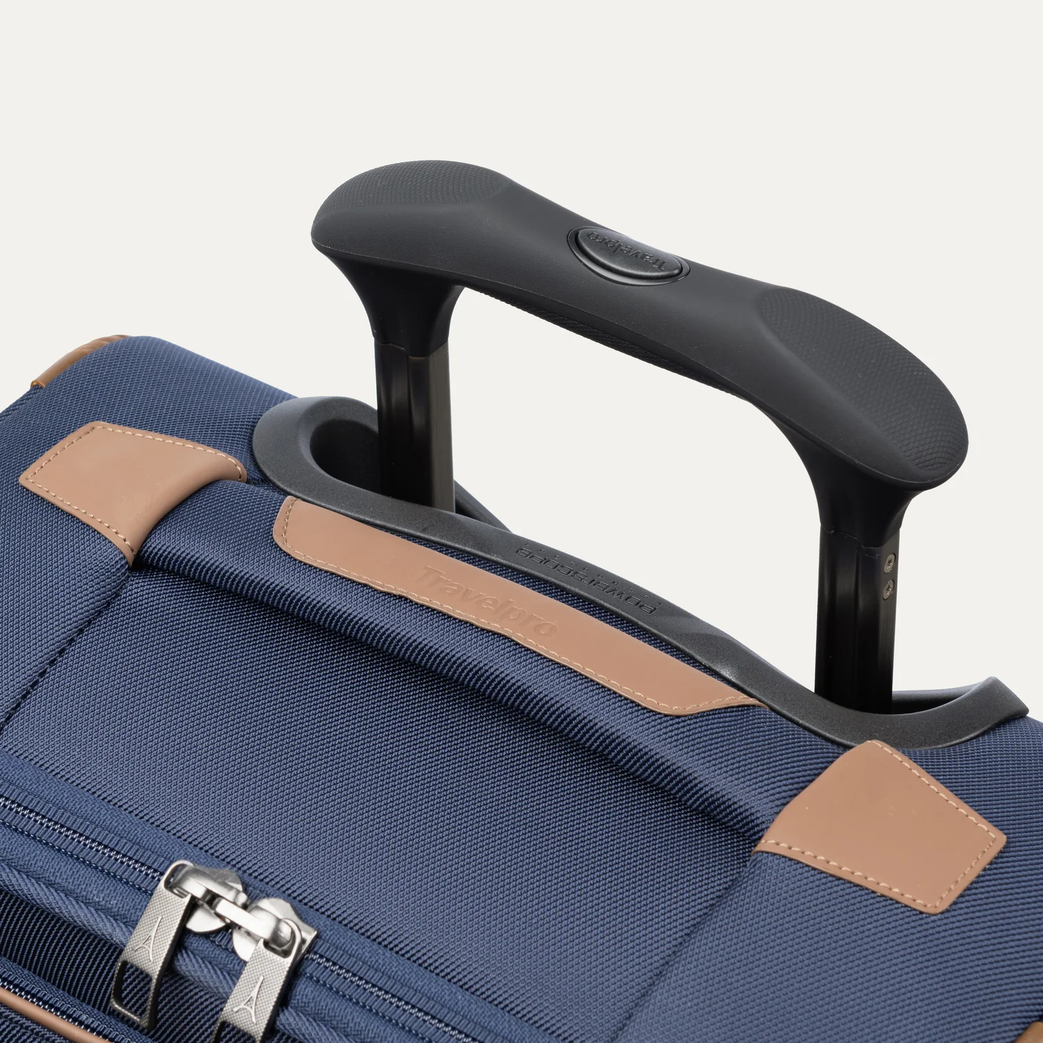 Crew™ Classic Compact Expandable Cabin Spinner 56cm (56 x 36 x 23 cm) - Image 22