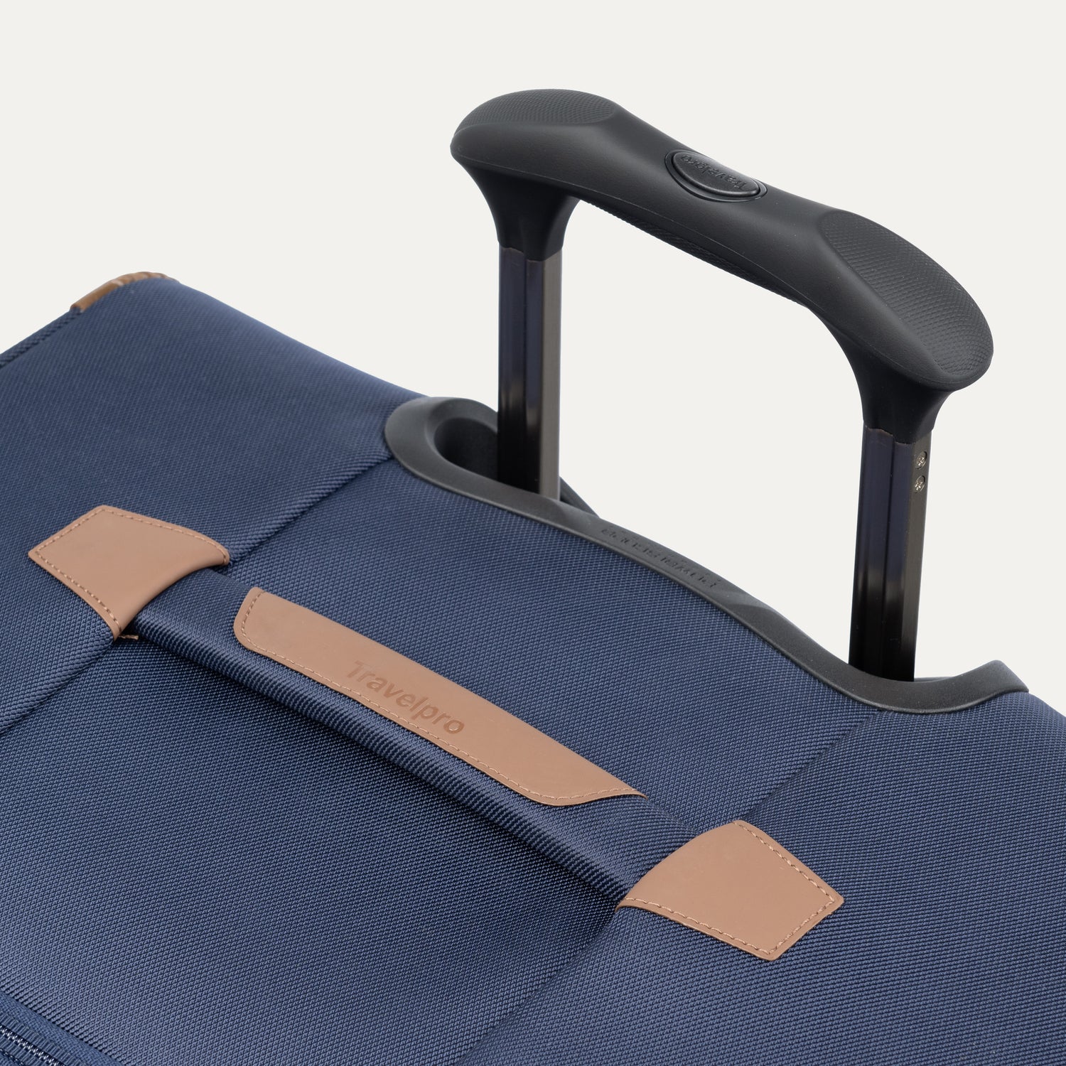 Crew™ Classic Large Expandable Spinner 78cm (78 x 46 x 34 cm) - Image 19
