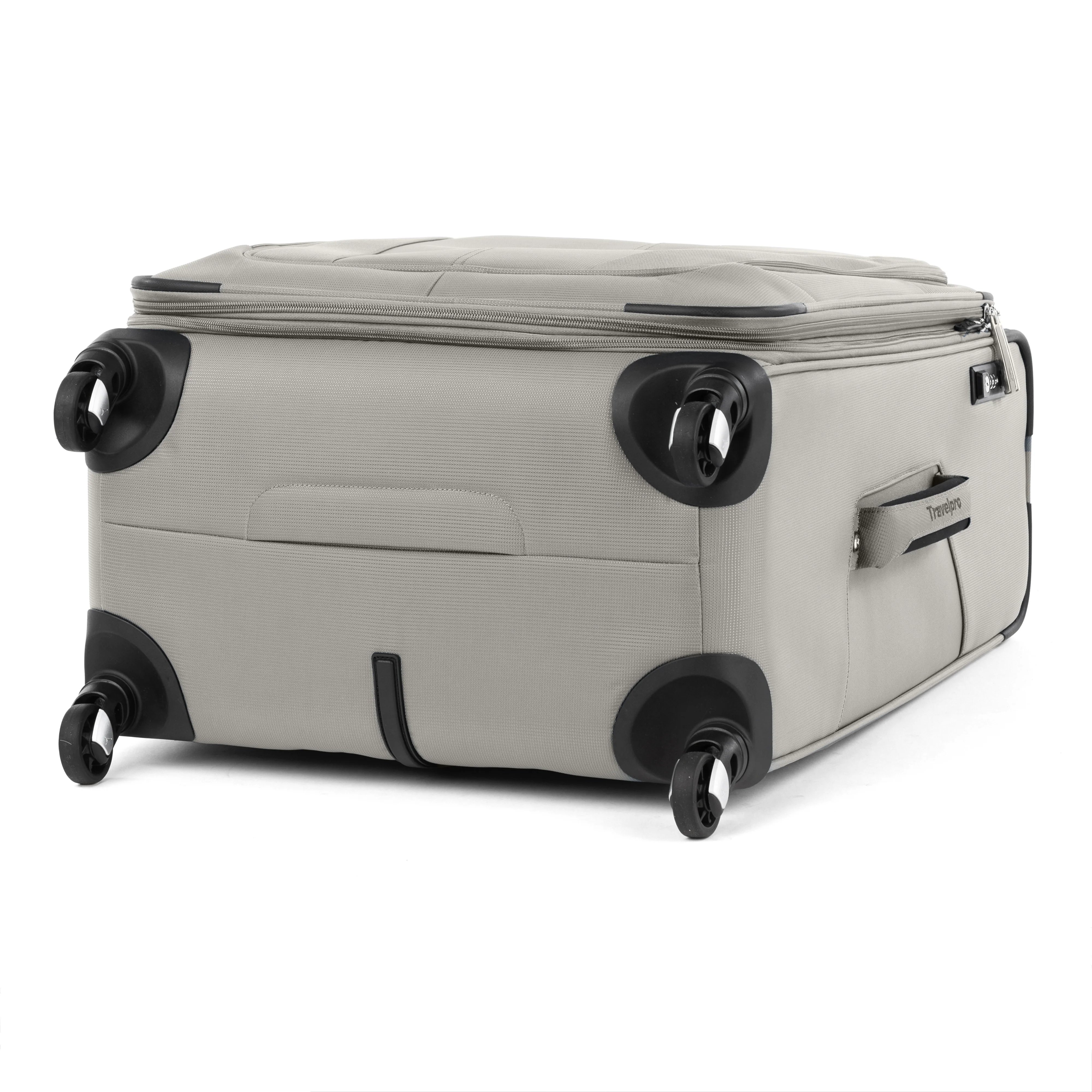 Maxlite® 5 Medium Expandable Soft Shell Spinner 69cm (69 x 47 x 29 cm) - Image 14