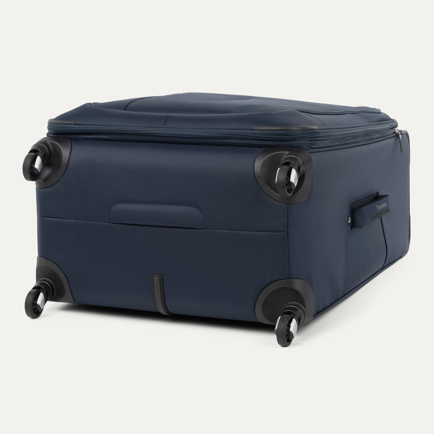Maxlite® 5 Large Expandable Soft Shell Spinner 79cm (79 x  53 x 33 cm) - Image 21