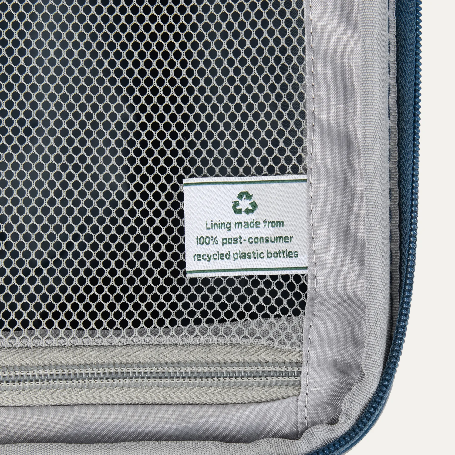 Maxlite® Air Slim Cabin Hard Shell Spinner 55cm (55 x 40 x 20 cm) - Image 49