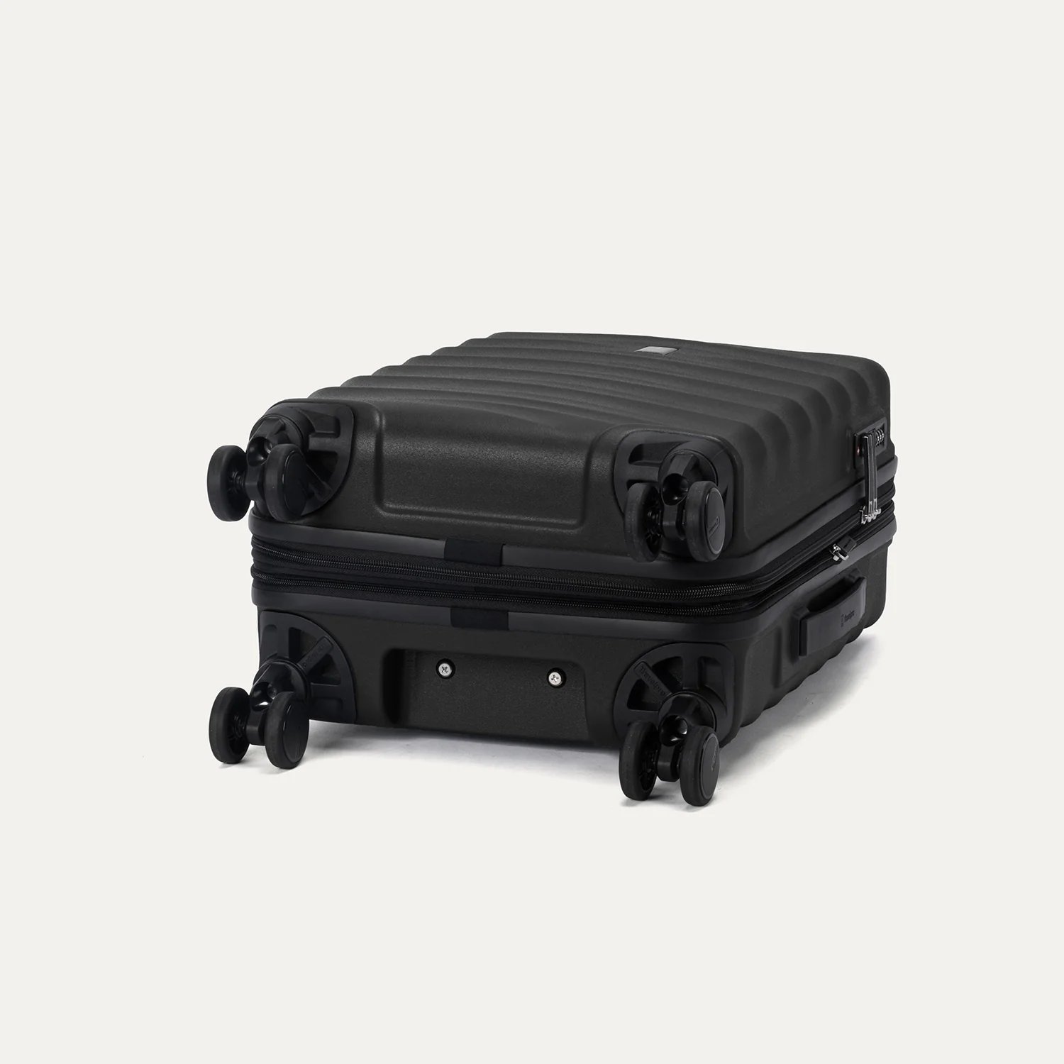 Maxlite® Air V2 Cabin Hard Shell Spinner 55cm (55 x 35 x 23 cm) - Image 23