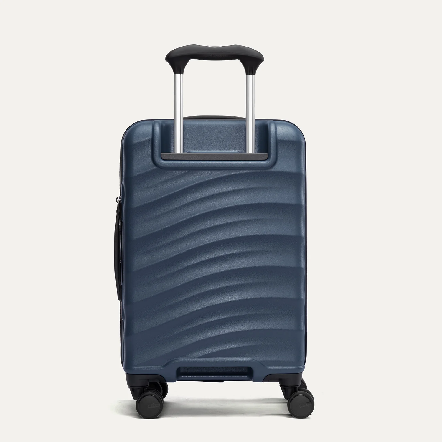 Maxlite® Air V2 Cabin Hard Shell Spinner 55cm (55 x 35 x 23 cm) - Image 31