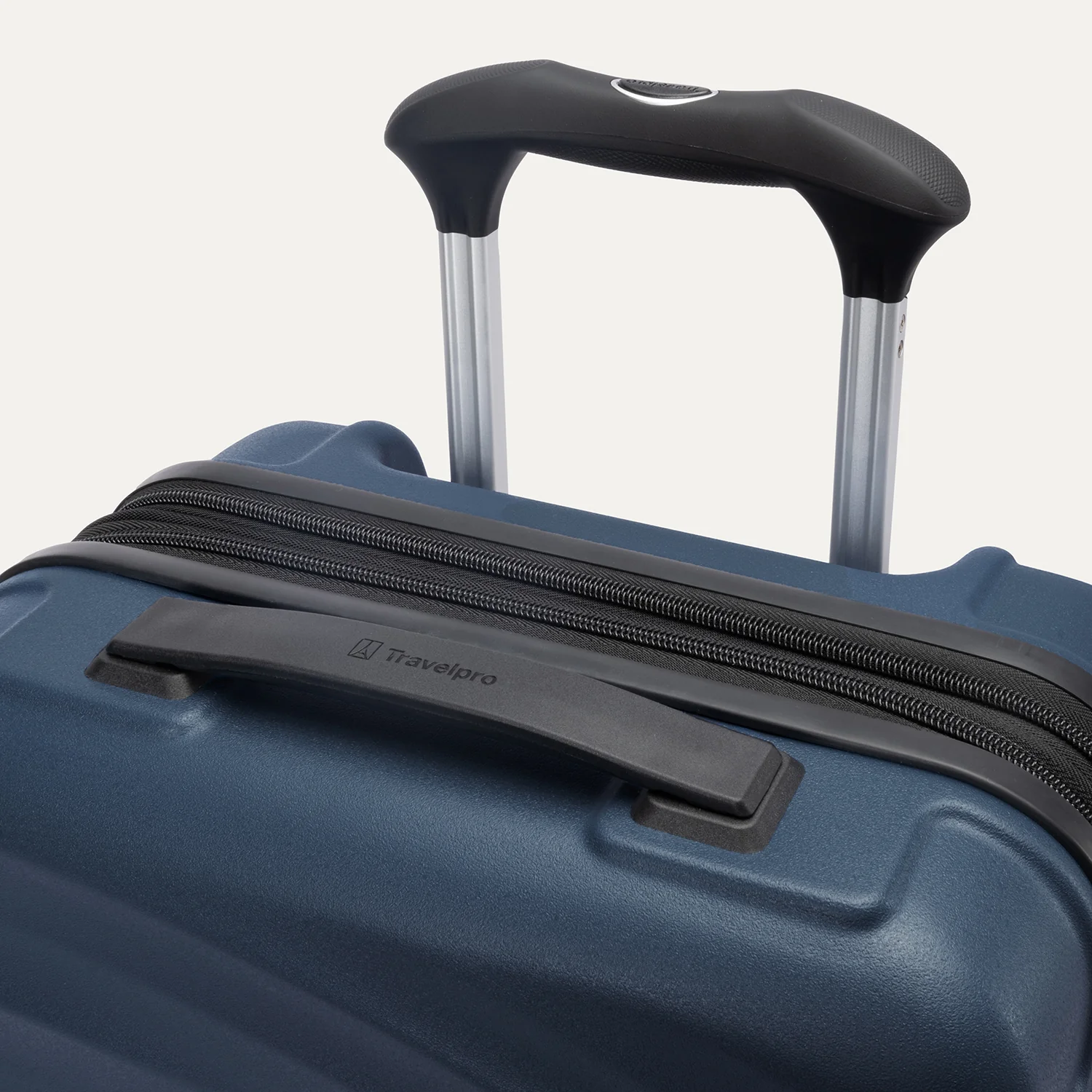 Maxlite® Air V2 Cabin Hard Shell Spinner 55cm (55 x 35 x 23 cm) - Image 34
