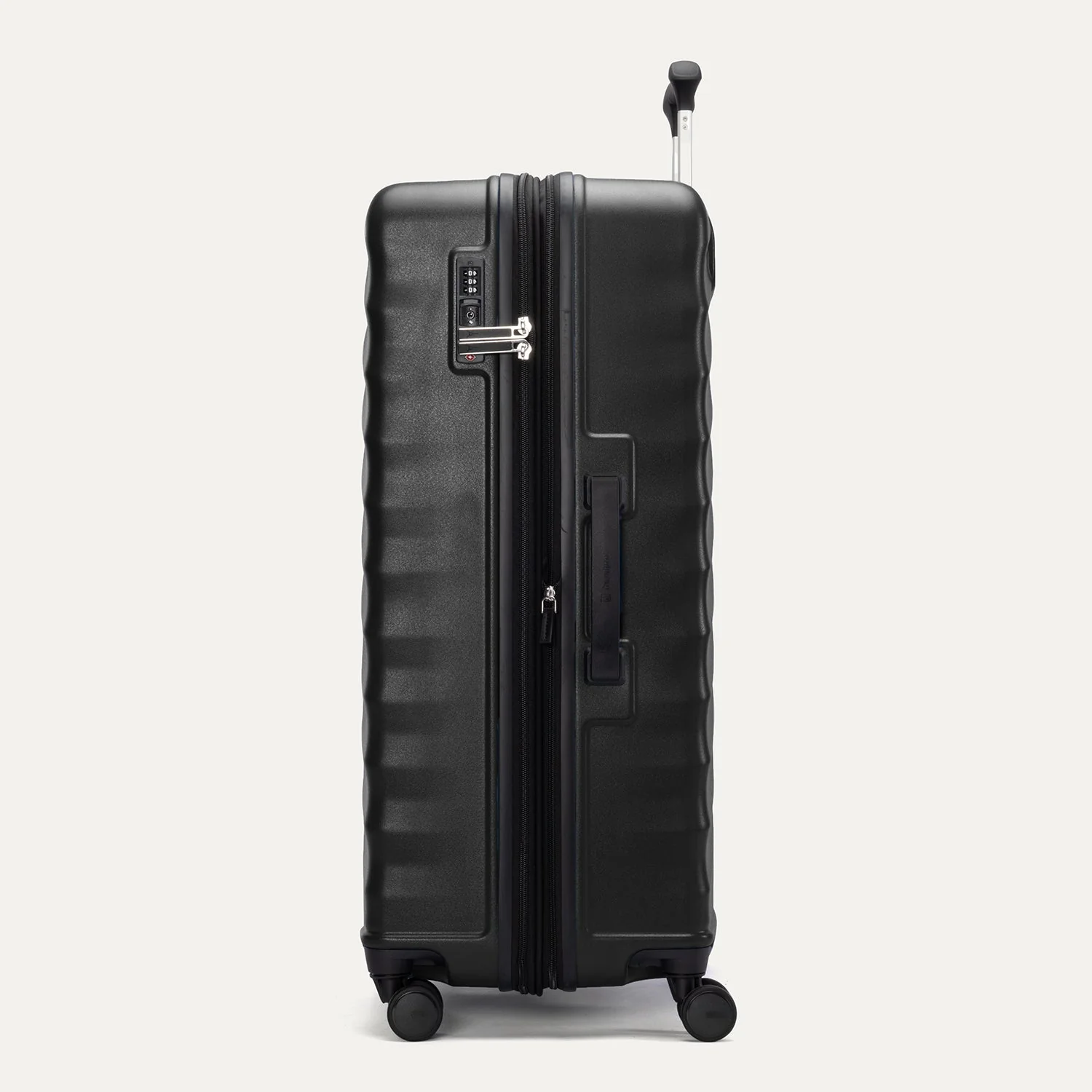 Maxlite® Air V2 Large Check-In Hard Shell Spinner (78 x 49 x 30 cm) - Image 21
