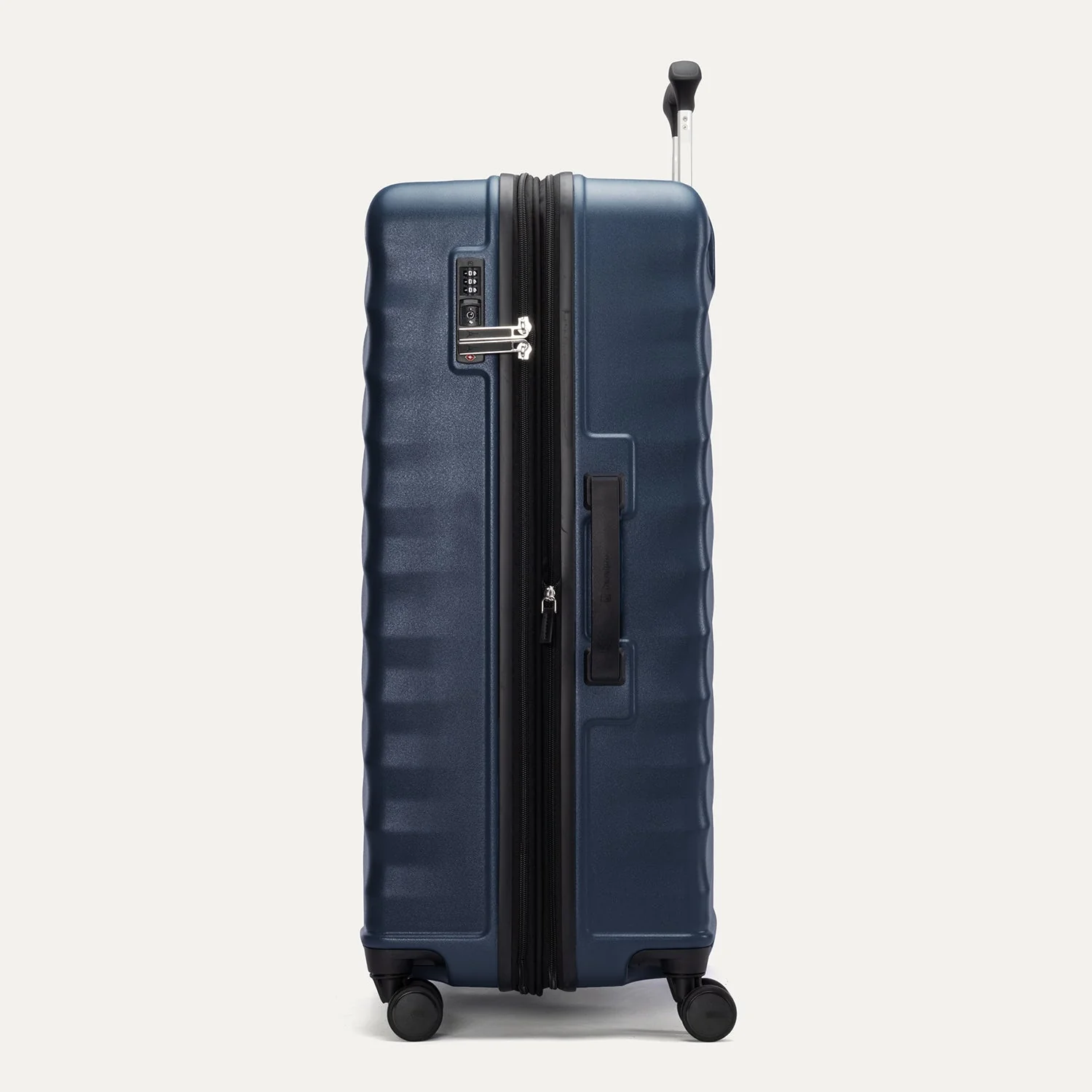 Maxlite® Air V2 Large Check-In Hard Shell Spinner (78 x 49 x 30 cm) - Image 30