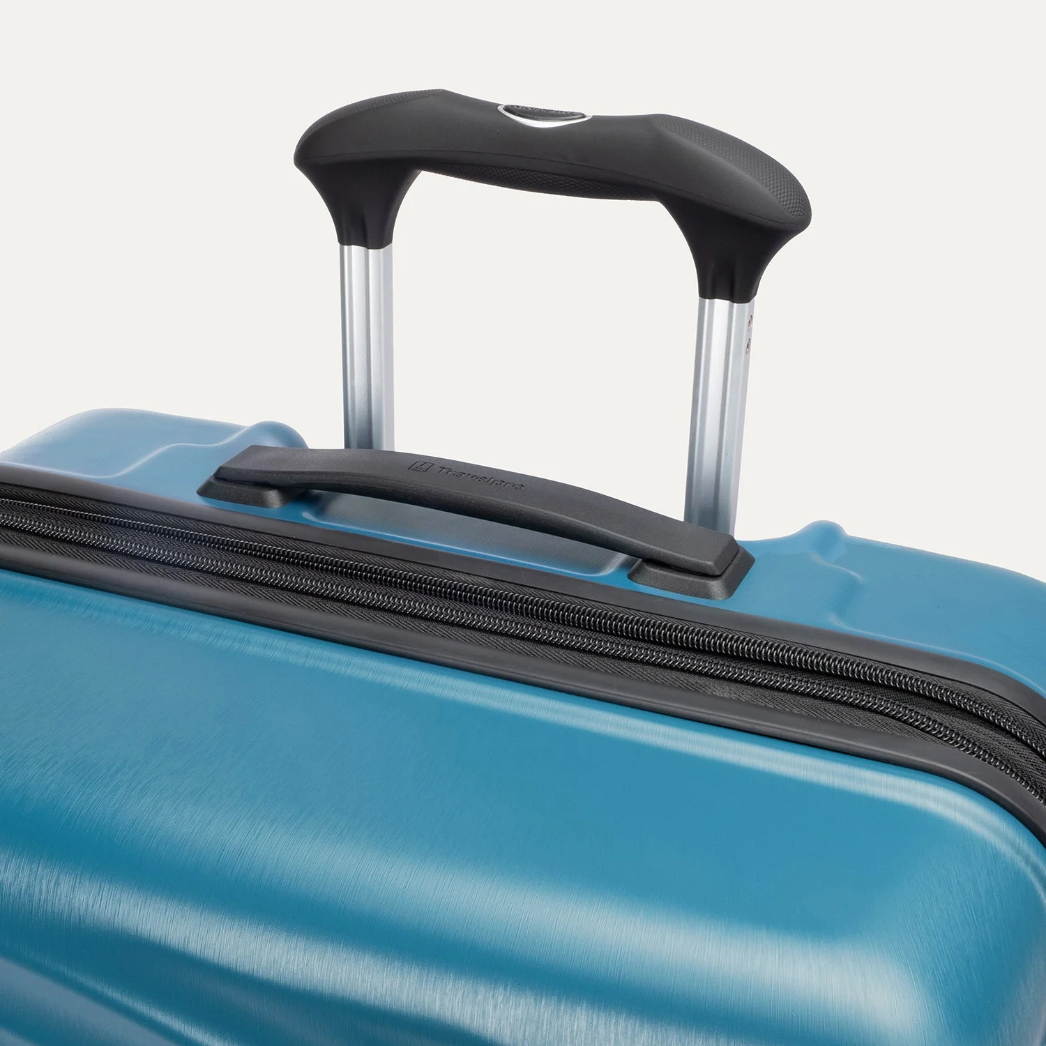 Maxlite® Air V2 Large Check-In Hard Shell Spinner (78 x 49 x 30 cm) - Image 8