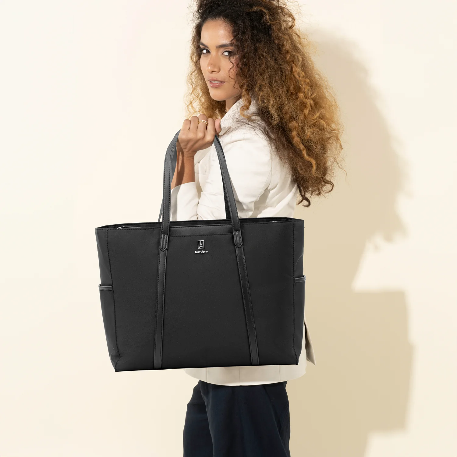 Maxlite® Women's Tote (31 cm x 46 x 13 cm) - Image 4