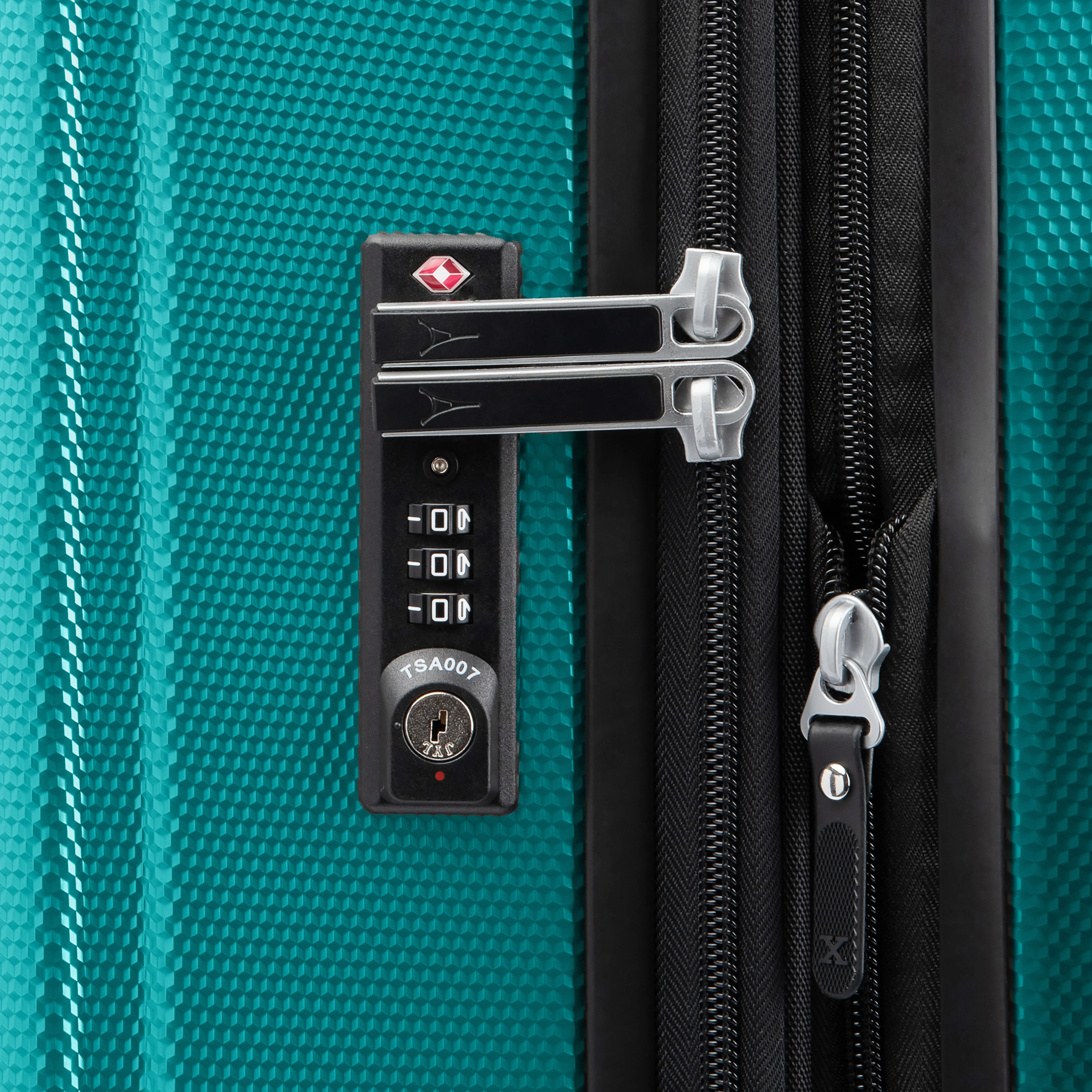 Pathways™ 3.0 - Medium Check-in Hardside Expandable Spinner 70cm (70 x 45 x 29 cm) - Image 19