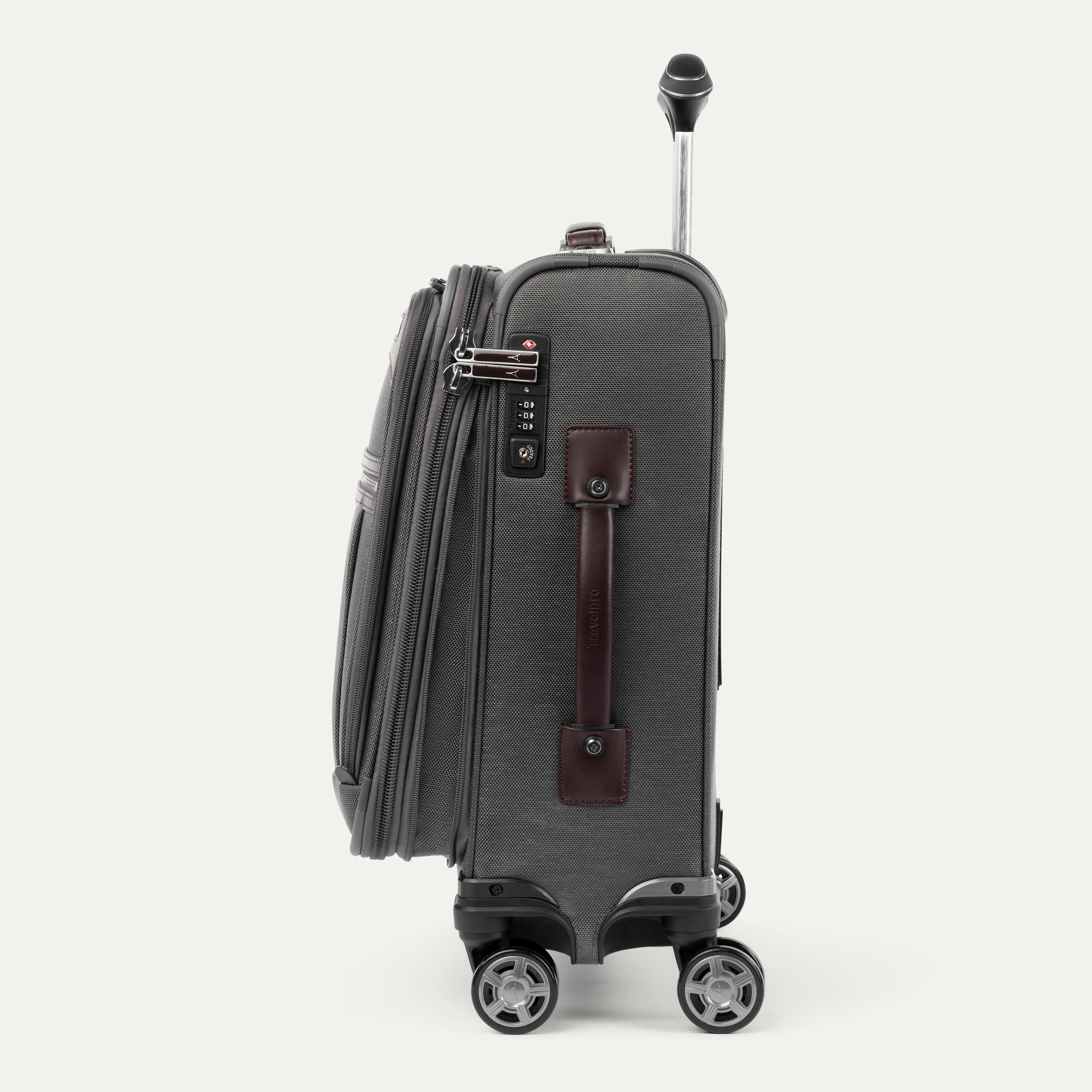 Platinum® Elite Slim Expandable Carry-On Spinner (55 x 40 x 20 cm) - Image 22