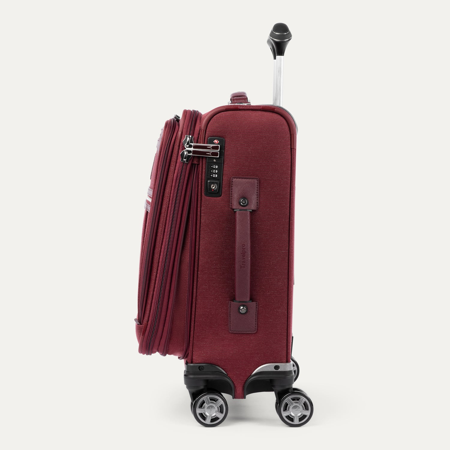Platinum® Elite Slim Expandable Carry-On Spinner (55 x 40 x 20 cm) - Image 38