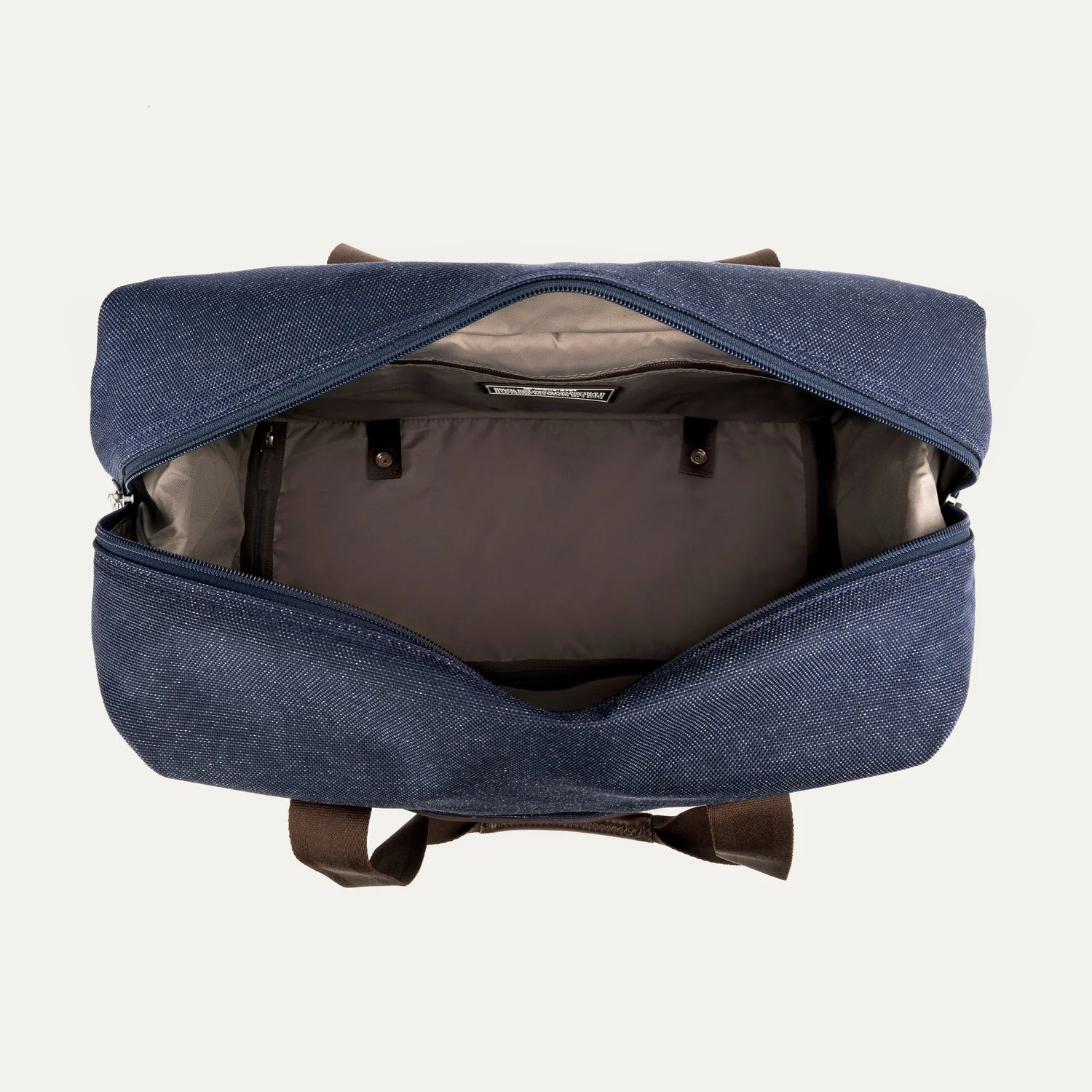 Platinum® Elite Drop-Bottom Weekender (38 x 47 x 23 cm) - Image 15