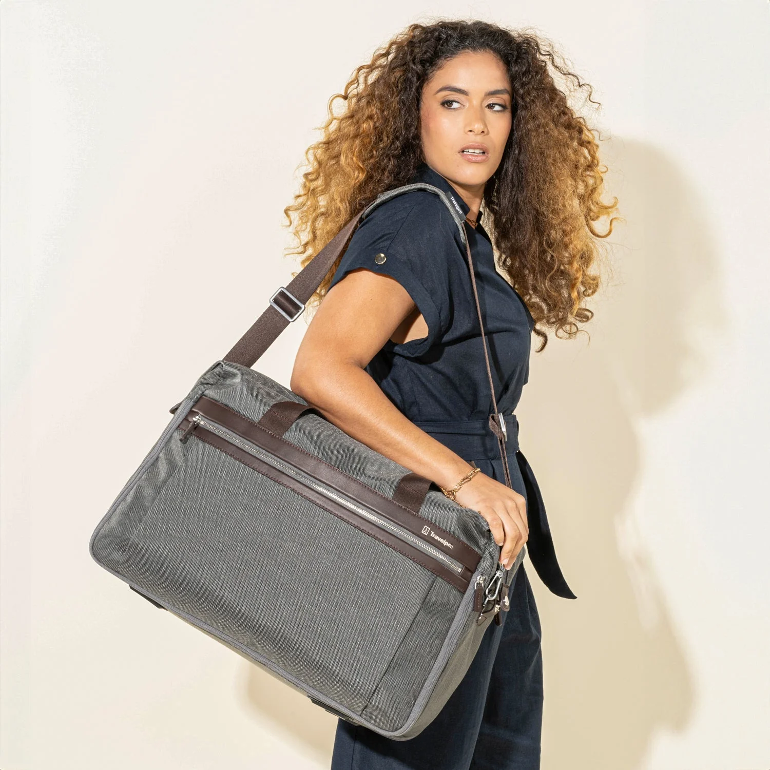 Platinum® Elite Soft Duffel (32 x 48 x 23 cm) - Image 3