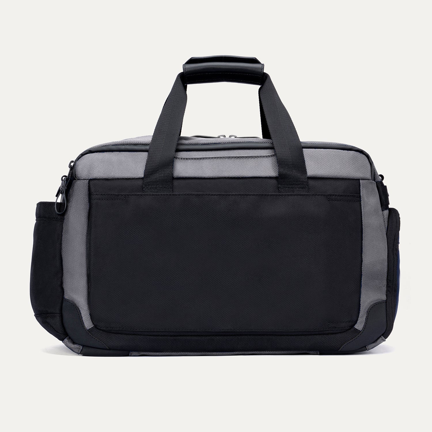 Travelpro® Altitude™ Day-to-Day Duffel (28 x 43 x 20 cm) - Image 26